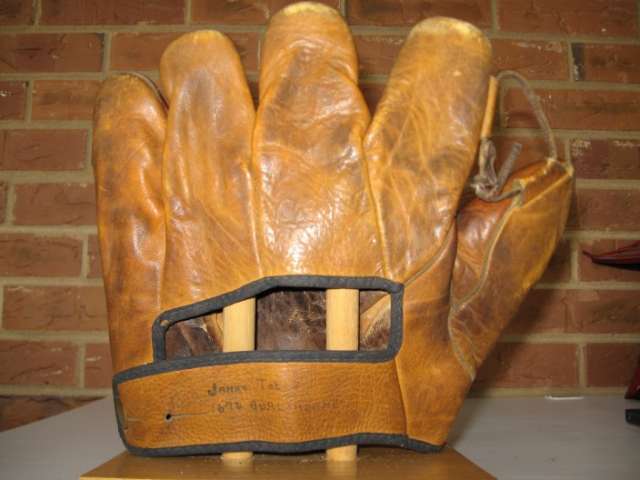 Frank Demaree Lowe & Campbell A24 Back